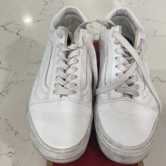 White leather vans. Worn 3 times. Great condition - Picture 3 of 5